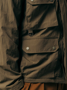 Two patch pockets with snap-up closure on the KESTIN Strathblane Jacket.