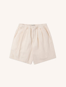 A pair of ecru relaxed fit shorts from menswear brand KESTIN, on a white background.