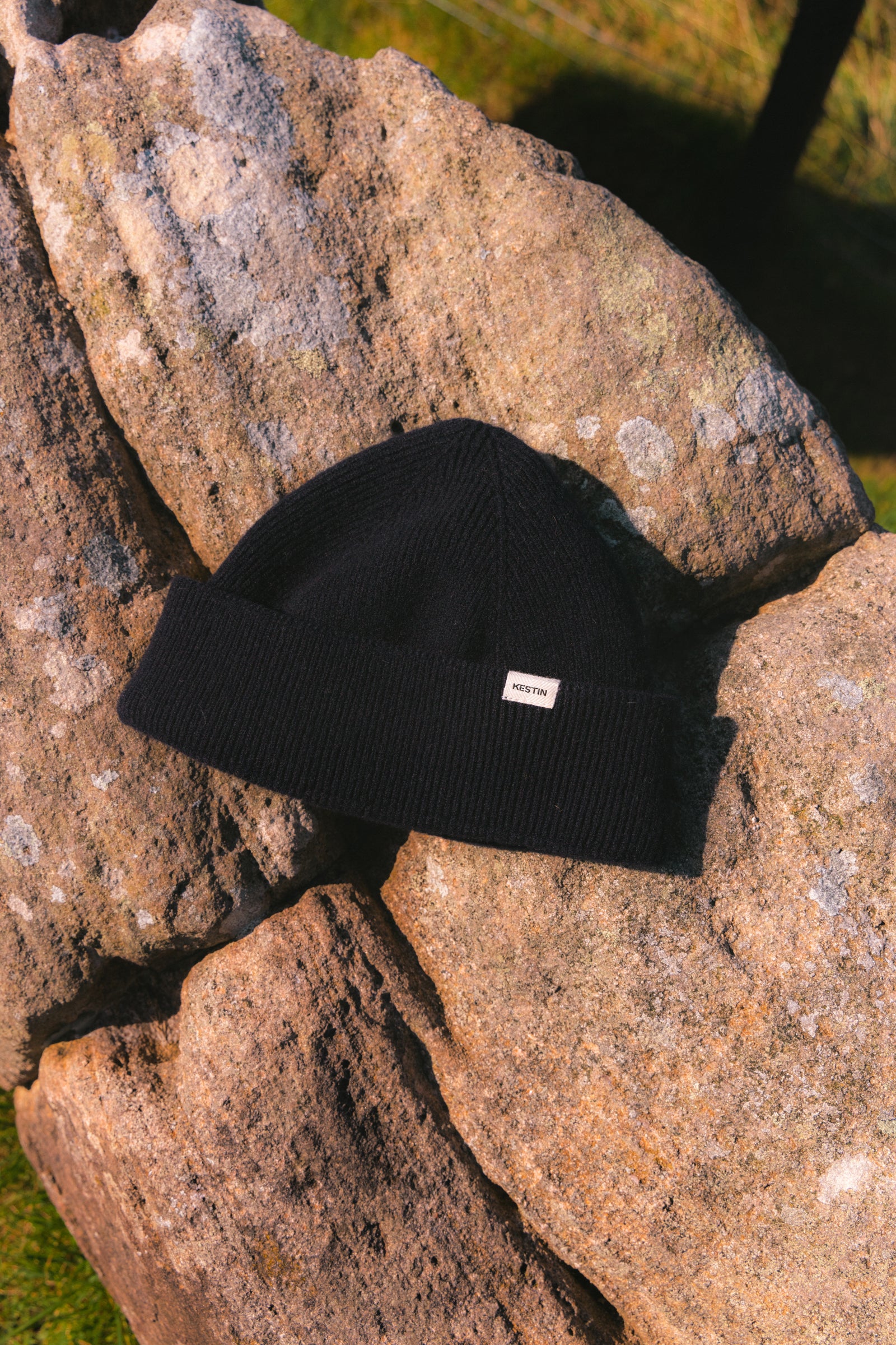 Braemar Beanie in Navy Lambswool