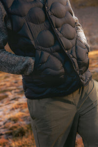 The patch pockets to the front of the KESTIN Cuillin Down Vest.